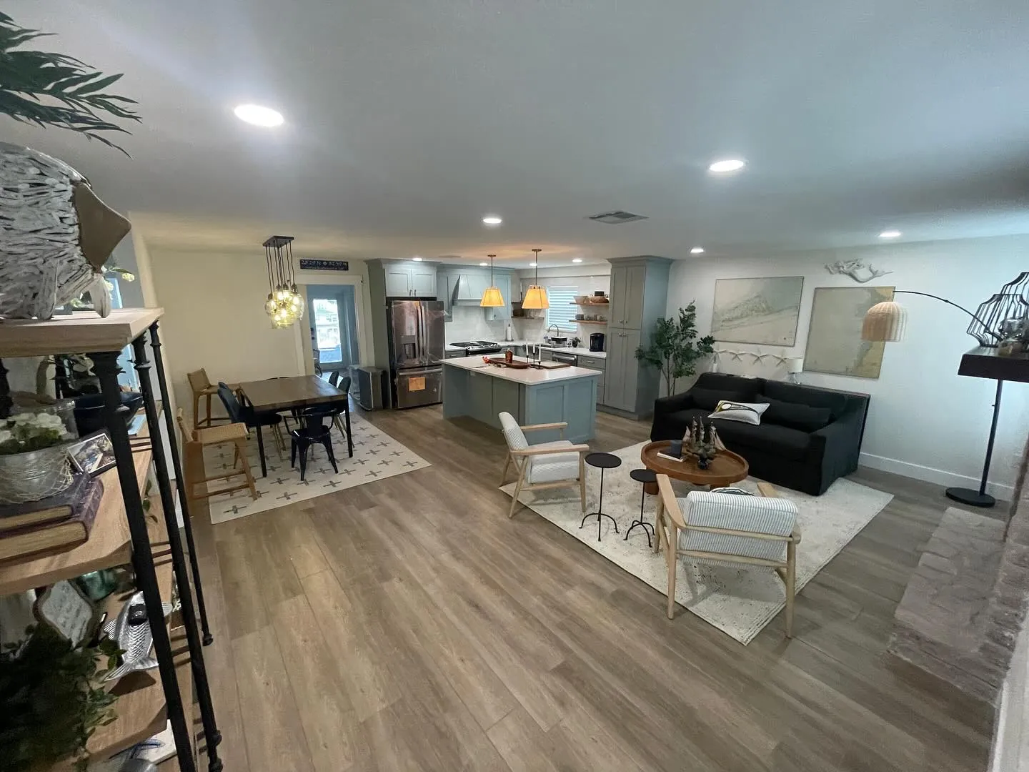 LVP open plan kitchen living coastal Holiday FL